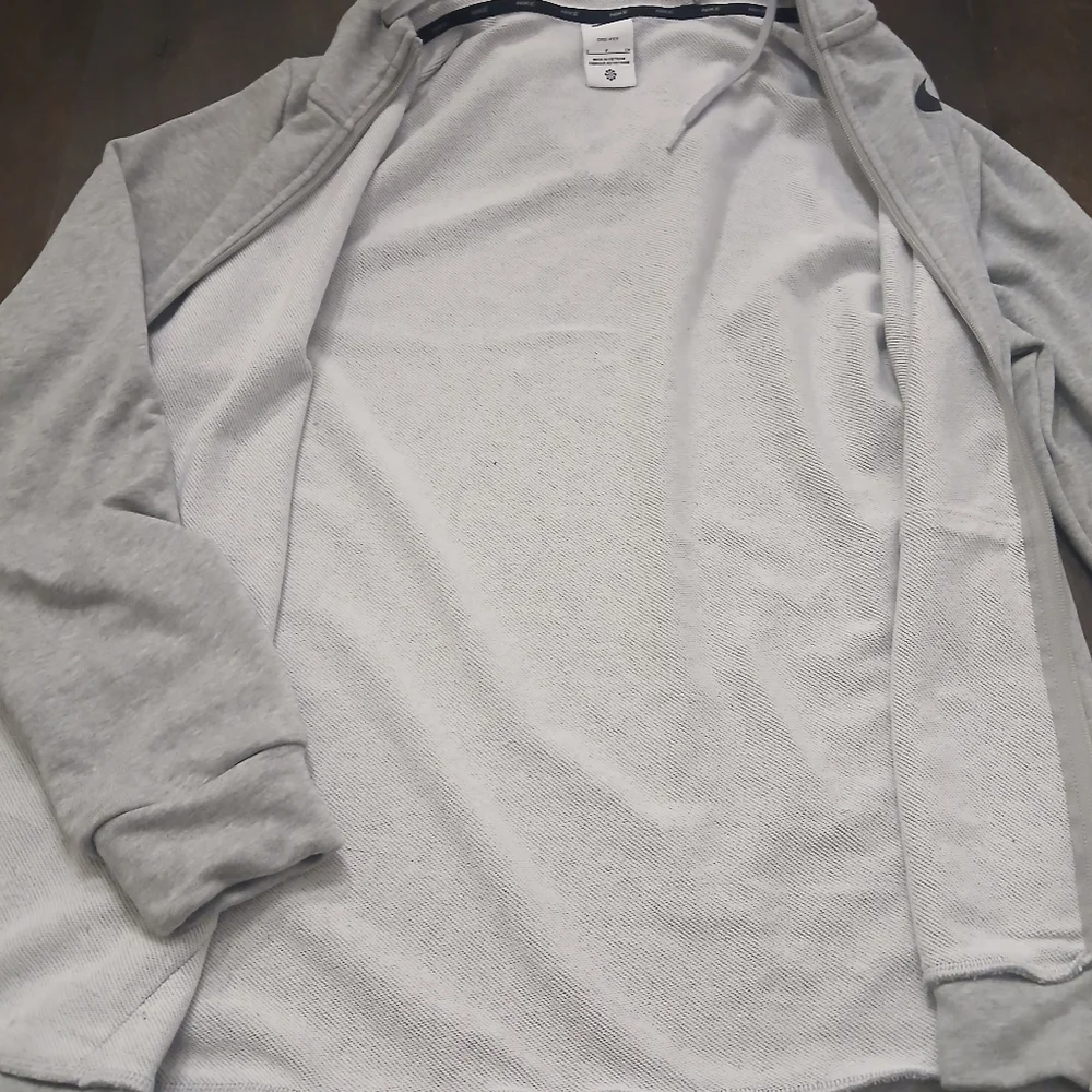 Nike Dri-Fit Fleece Hoodie Gray Men's Casual Hoodie SIZE: Small